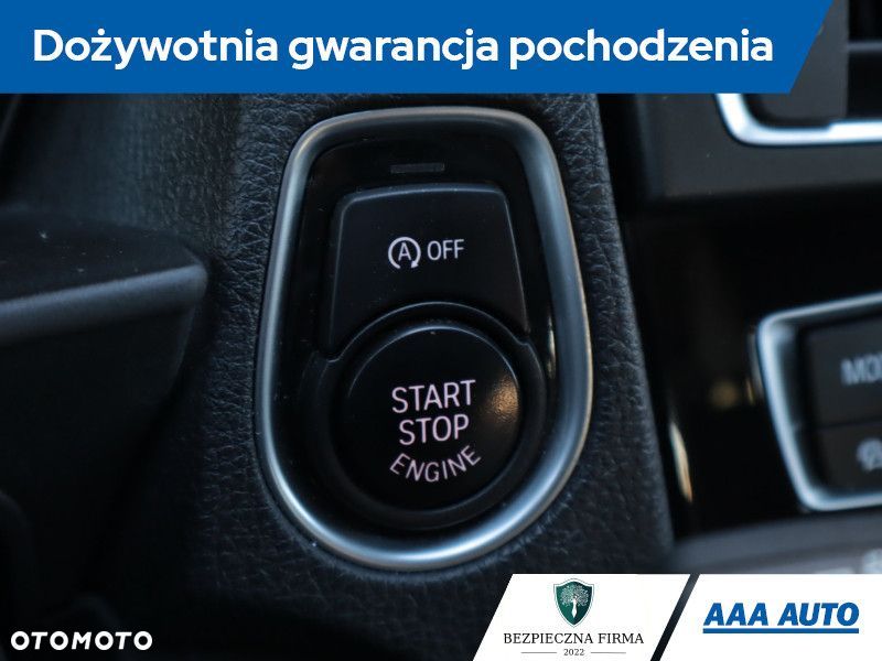 BMW Seria 1 - 21