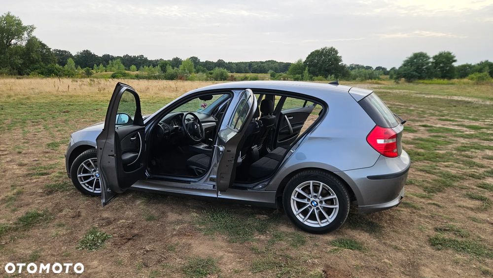 BMW Seria 1 - 35