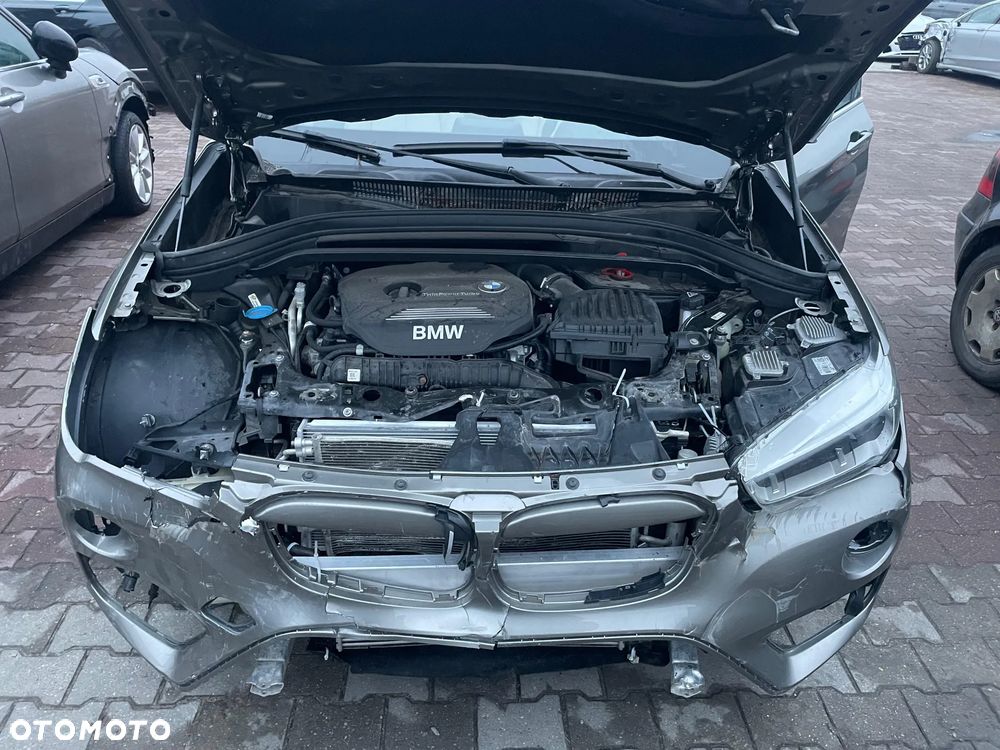 BMW X1 - 17