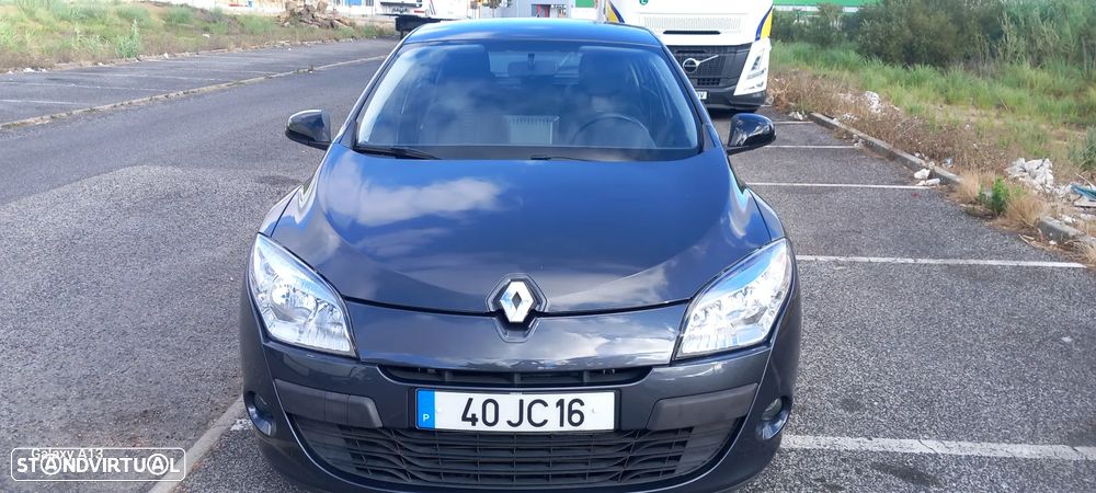 Renault Mégane 1.5 dCi Confort - 1