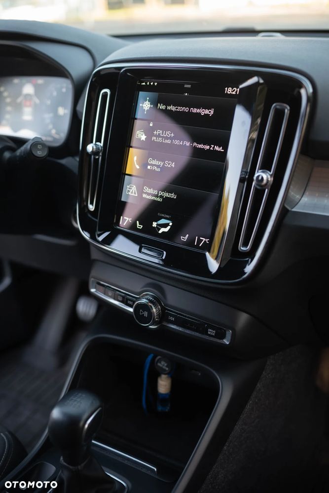 Volvo XC 40 T3 - 13