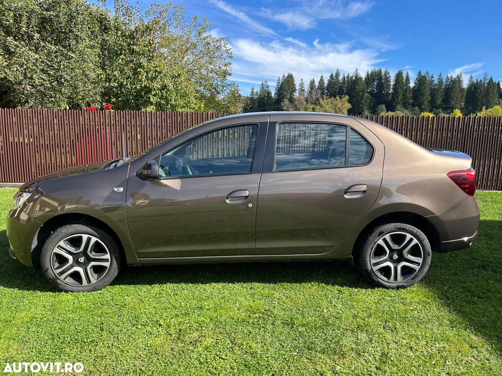 Dacia Logan - 4