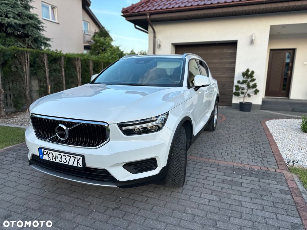 Volvo XC 40 T3 Geartronic Momentum - 17