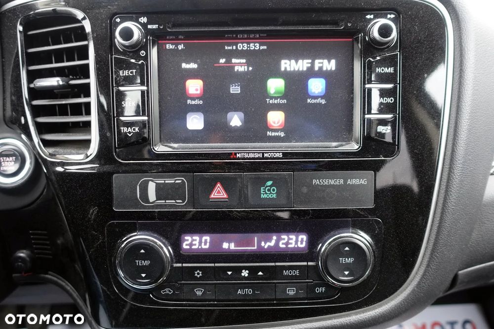 Mitsubishi Outlander 2.2 DI-D 4WD Intense - 22