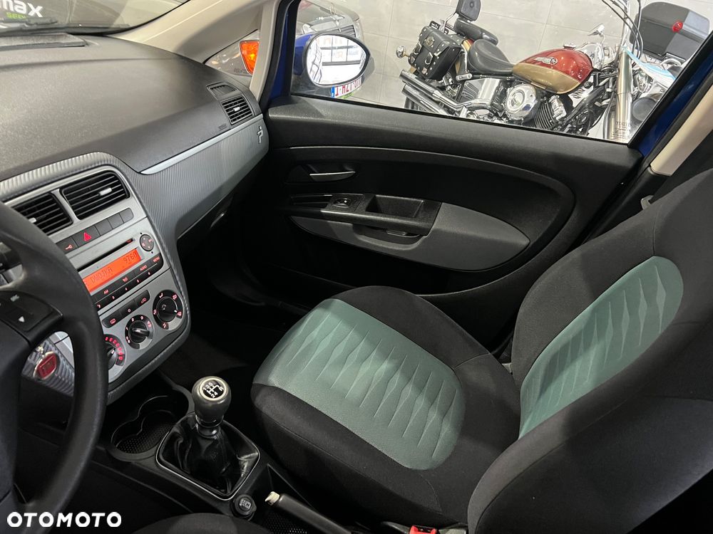 Fiat Punto 1.4 Multiair Lounge S&S - 13