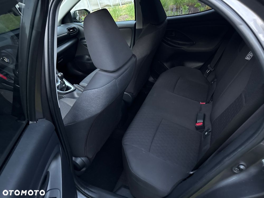Toyota Yaris 1.5 Comfort - 13