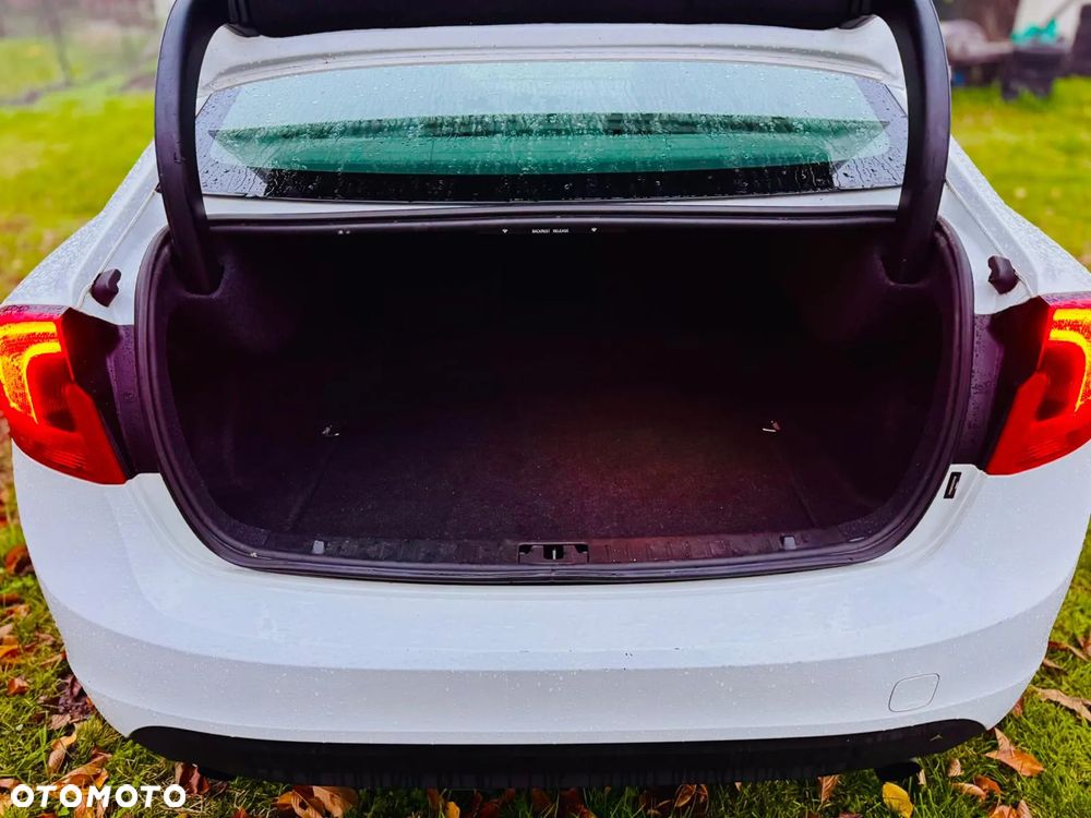 Volvo S60 2.5 T5 - 9