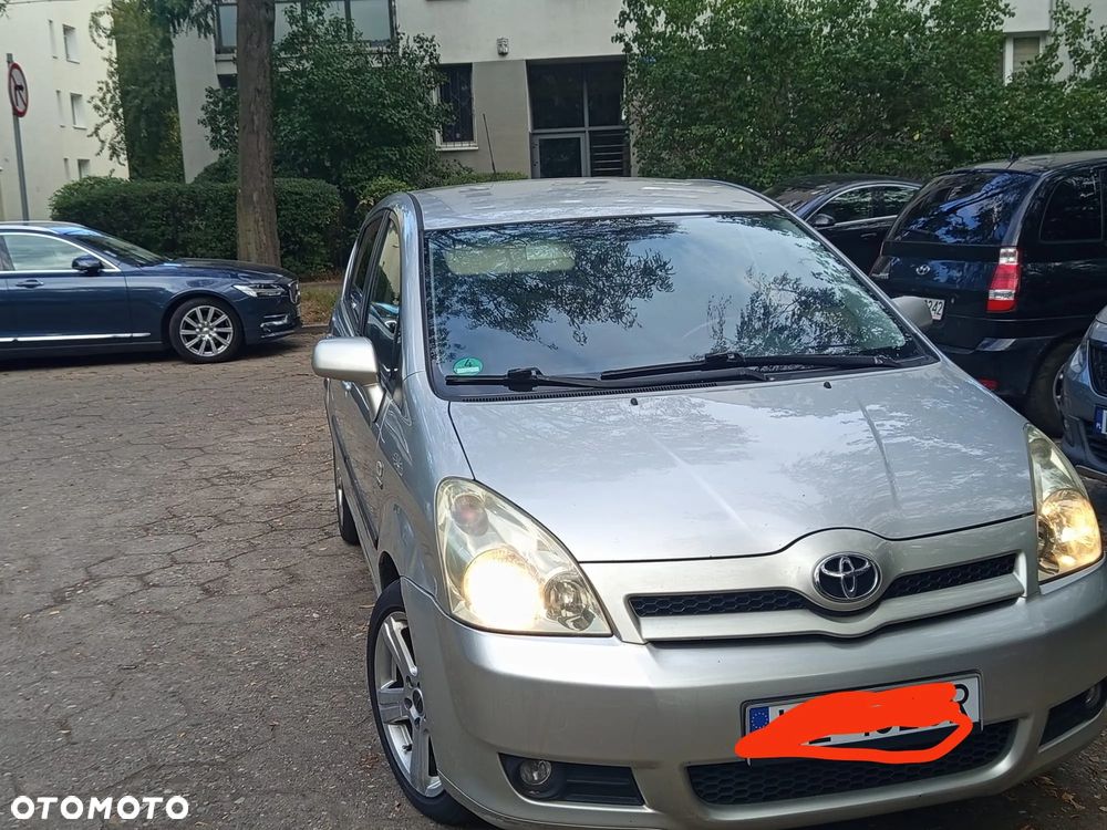 Toyota Corolla Verso 1.8 Prestige 7os MM - 1
