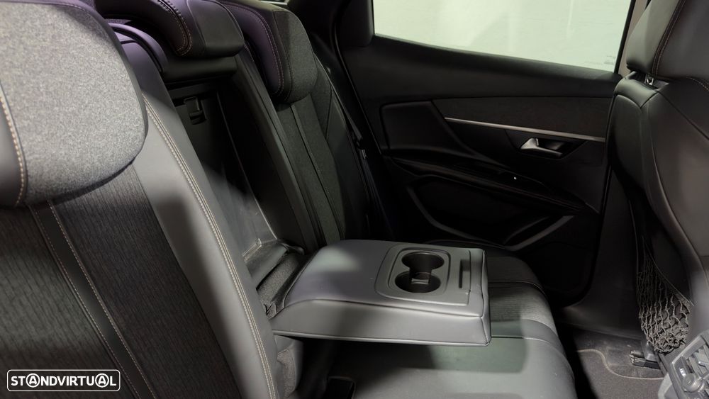 Peugeot 3008 1.2 PureTech GT Line - 22