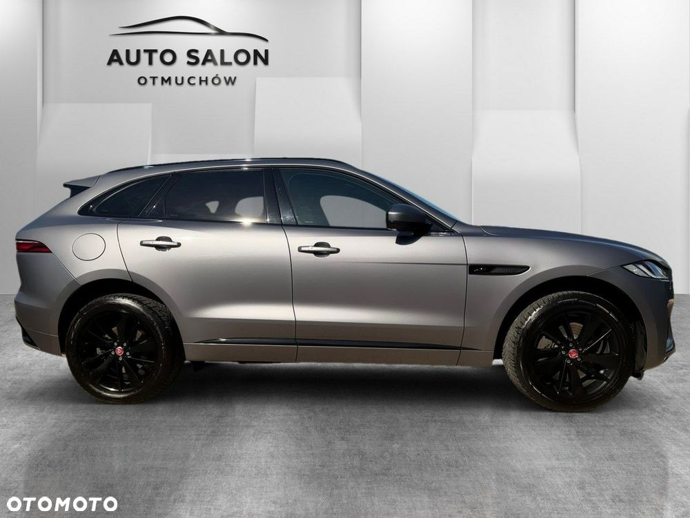 Jaguar F-Pace - 4