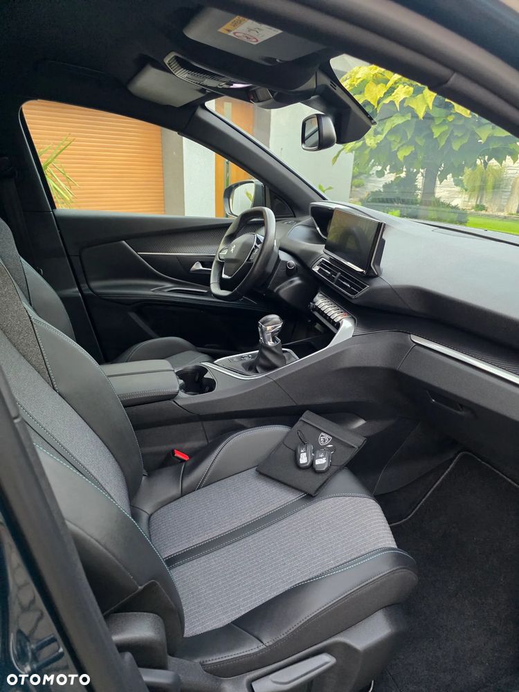 Peugeot 3008 - 5