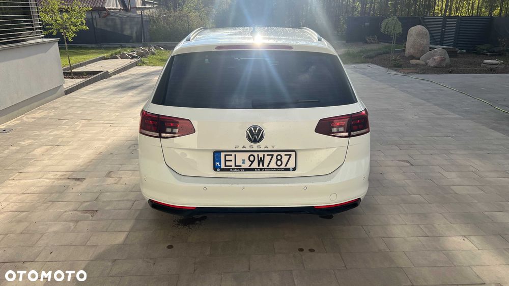 Volkswagen Passat Variant - 4