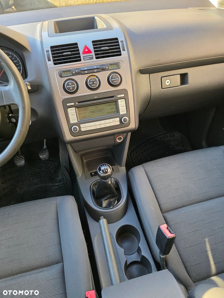 Volkswagen Touran 1.6 Trendline - 11