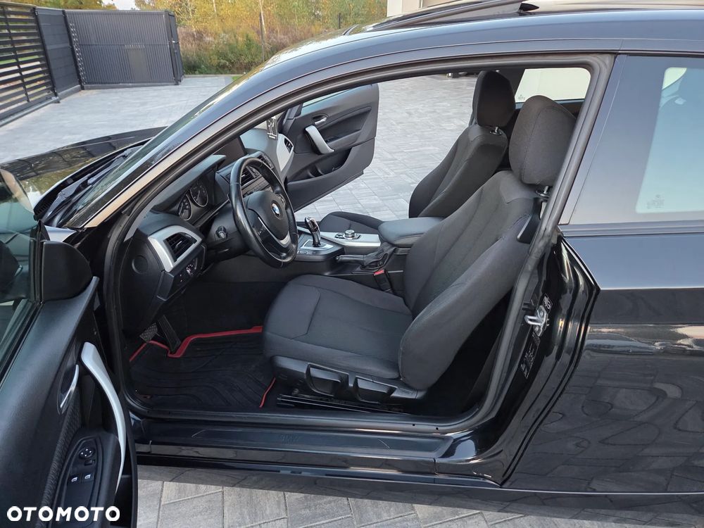 BMW Seria 1 116i Sport Line - 28