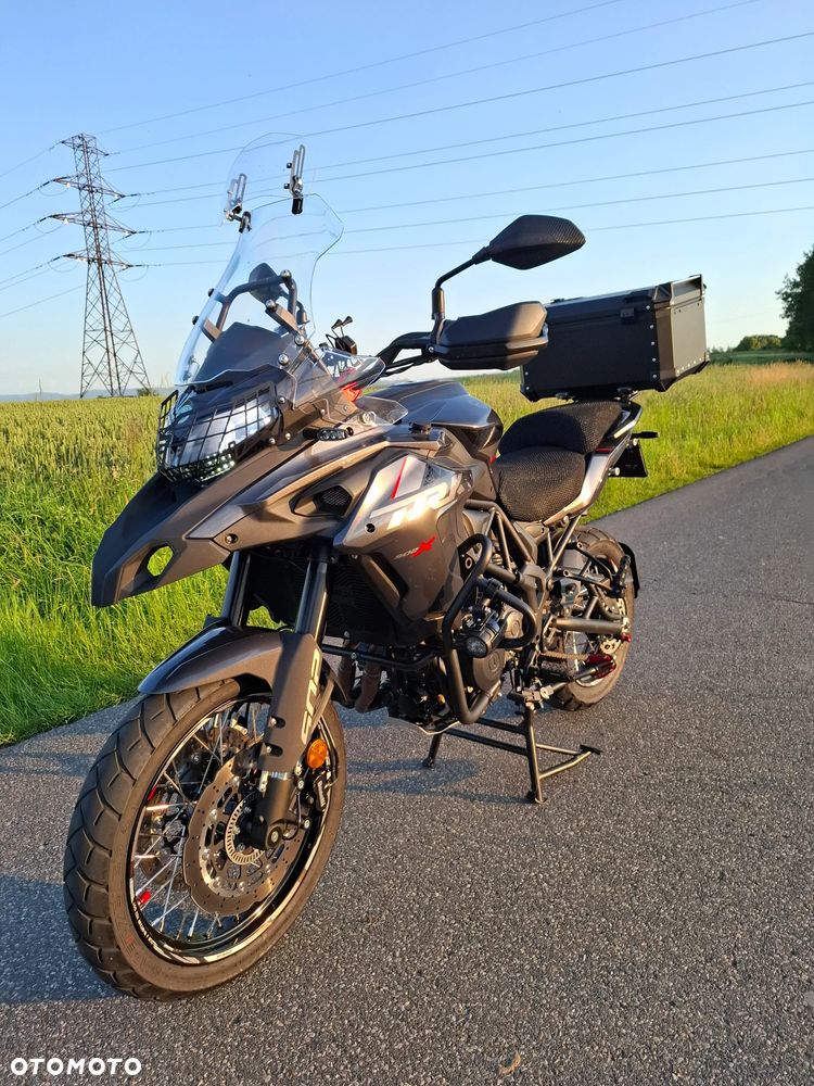 Benelli TRK 502X - 1
