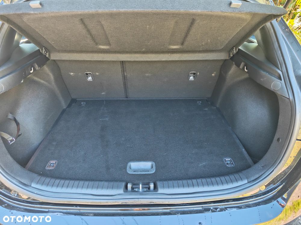 Kia Ceed 1.5 T-GDI Tribute DCT - 18