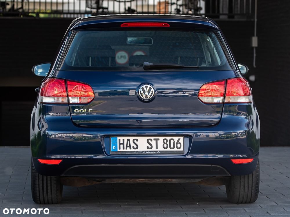 Volkswagen Golf - 11