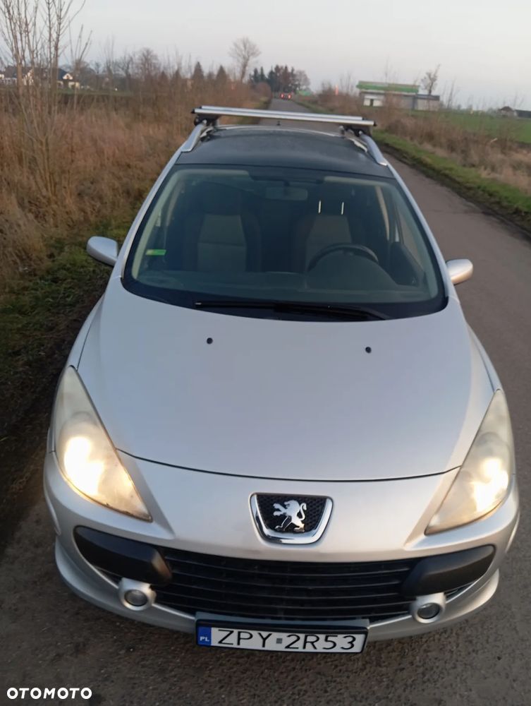 Peugeot 307 SW 110 OXYGO - 11
