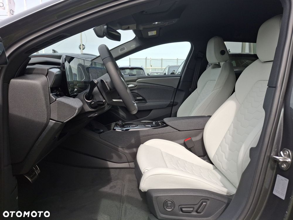 Audi A6 Sportback e-tron - 11