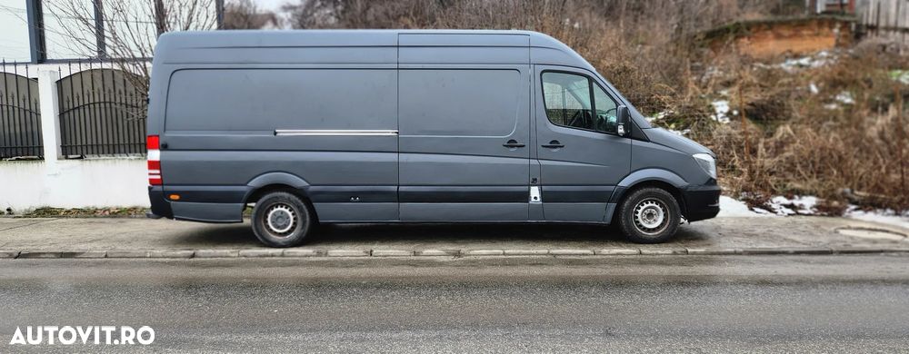 Mercedes-Benz Sprinter - 4