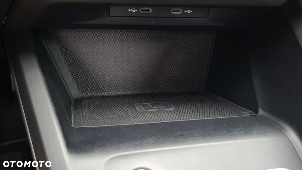 Volkswagen Golf Variant - 22