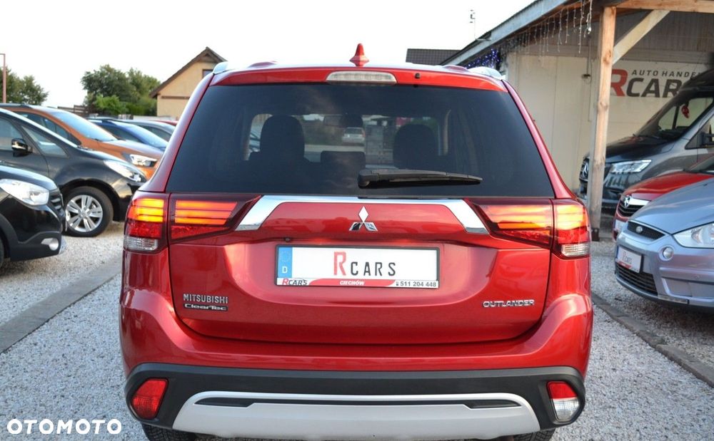 Mitsubishi Outlander 2.0 Intense + 2WD - 22