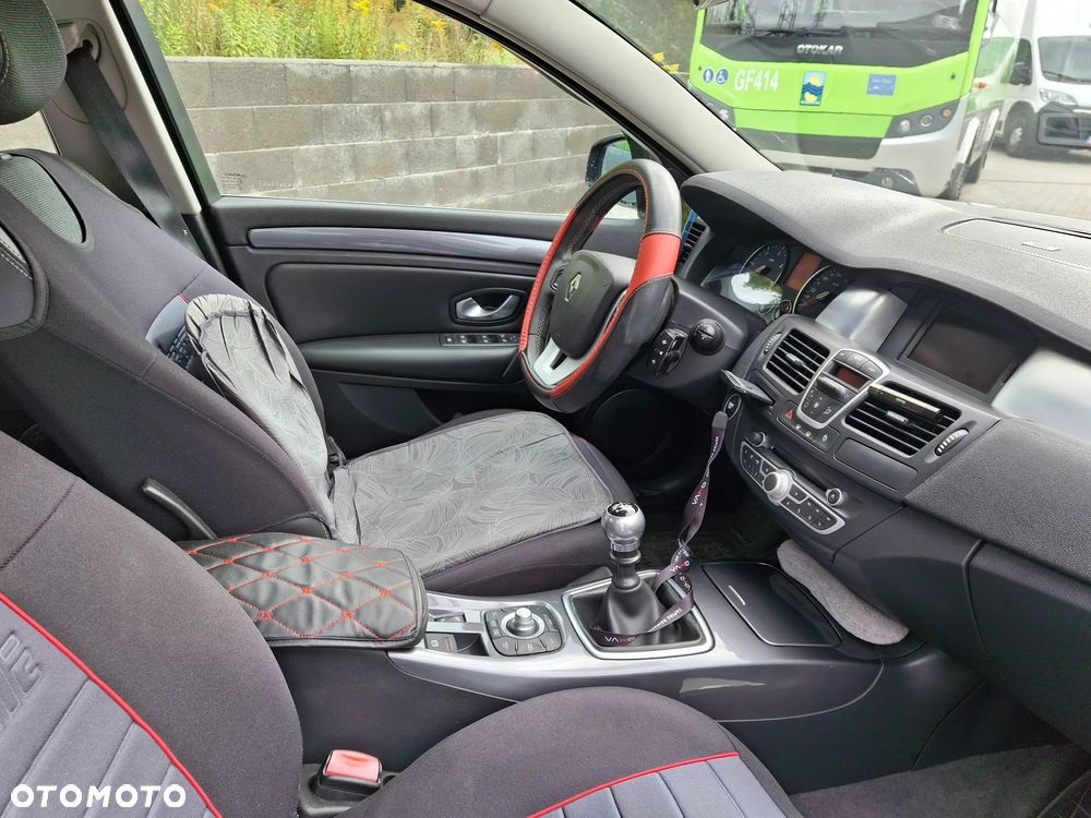 Renault Laguna - 11