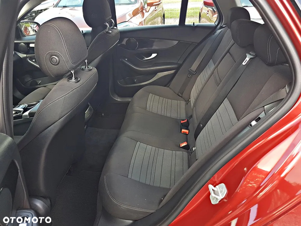 Mercedes-Benz Klasa C 200 (BlueTEC) d T Exclusive - 23