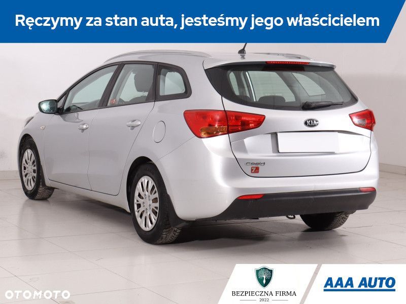 Kia Ceed - 6