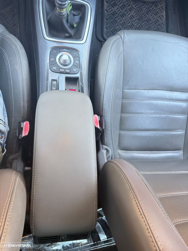 Renault Laguna Coupe 2.0 dCi GT 4Control - 5