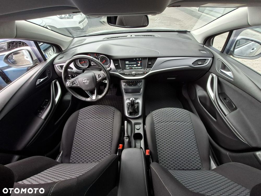 Opel Astra 1.4 Enjoy - 20
