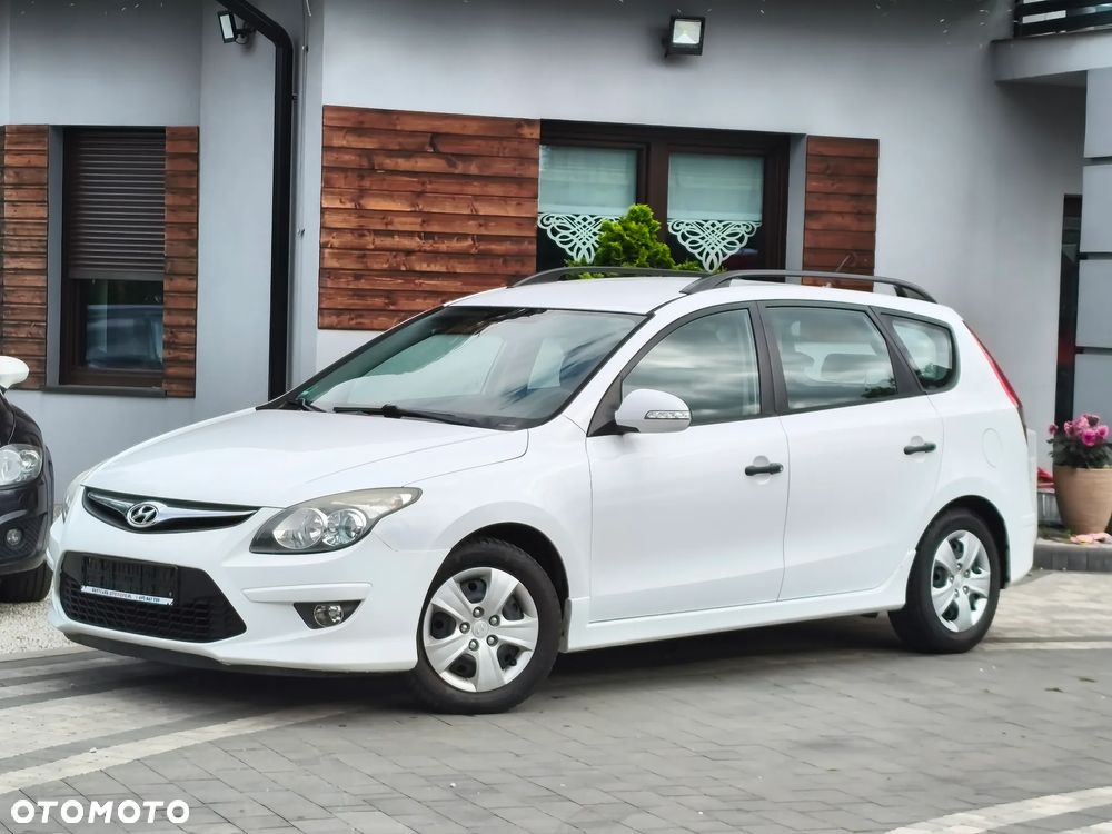 Hyundai i30 1.6 CRDi Classic + - 10