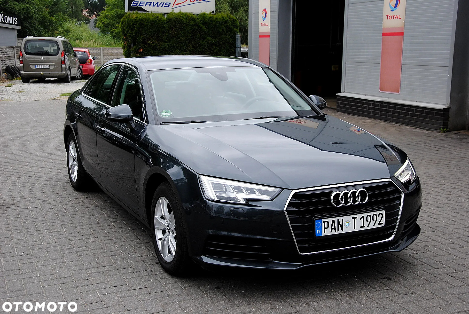 Audi A4 2.0 TDI S tronic design - 4