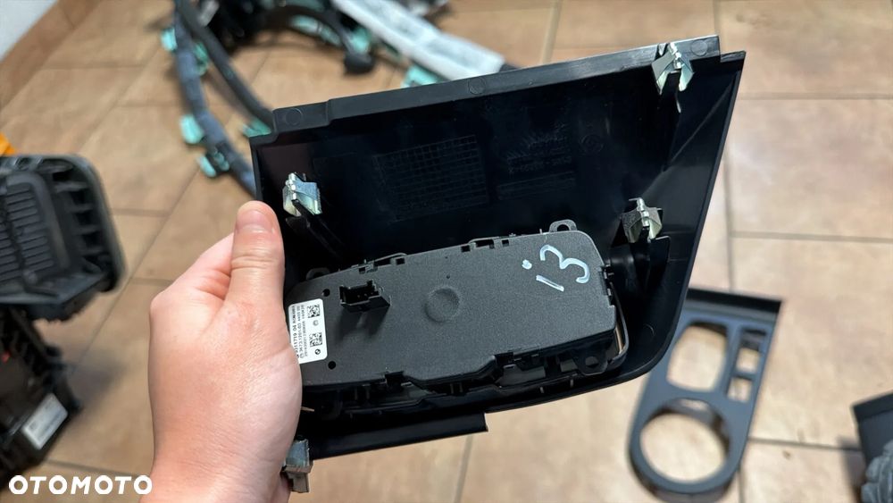 BMW i3 I01 WŁĄCZNIK PRZEŁĄCZNIK PANEL ŚWIATEŁ 9311719 - 2
