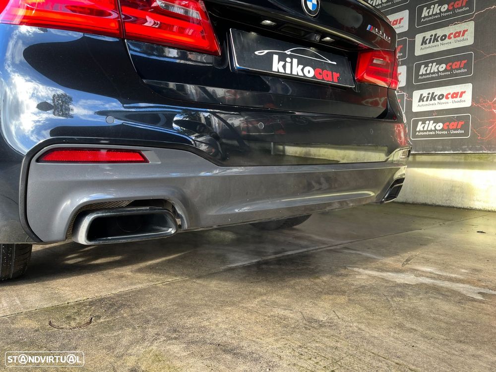 BMW M550d xDrive Auto - 55