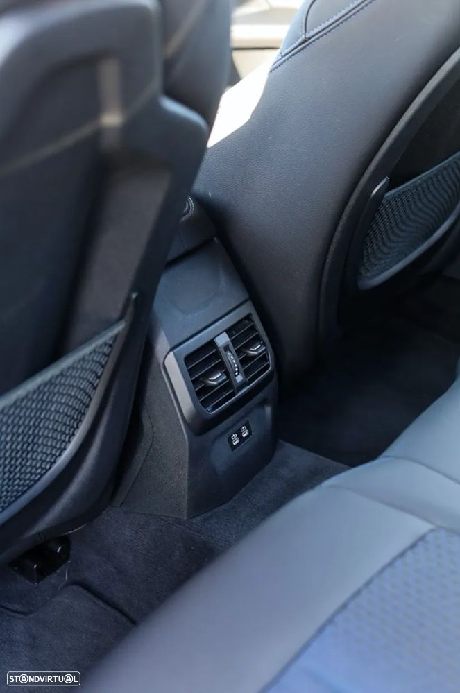 BMW 118 d Pack M Auto - 13