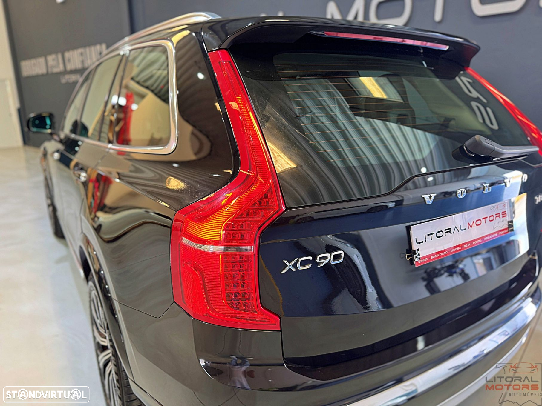 Volvo XC 90 2.0 T8 PHEV Inscription Expression AWD - 8