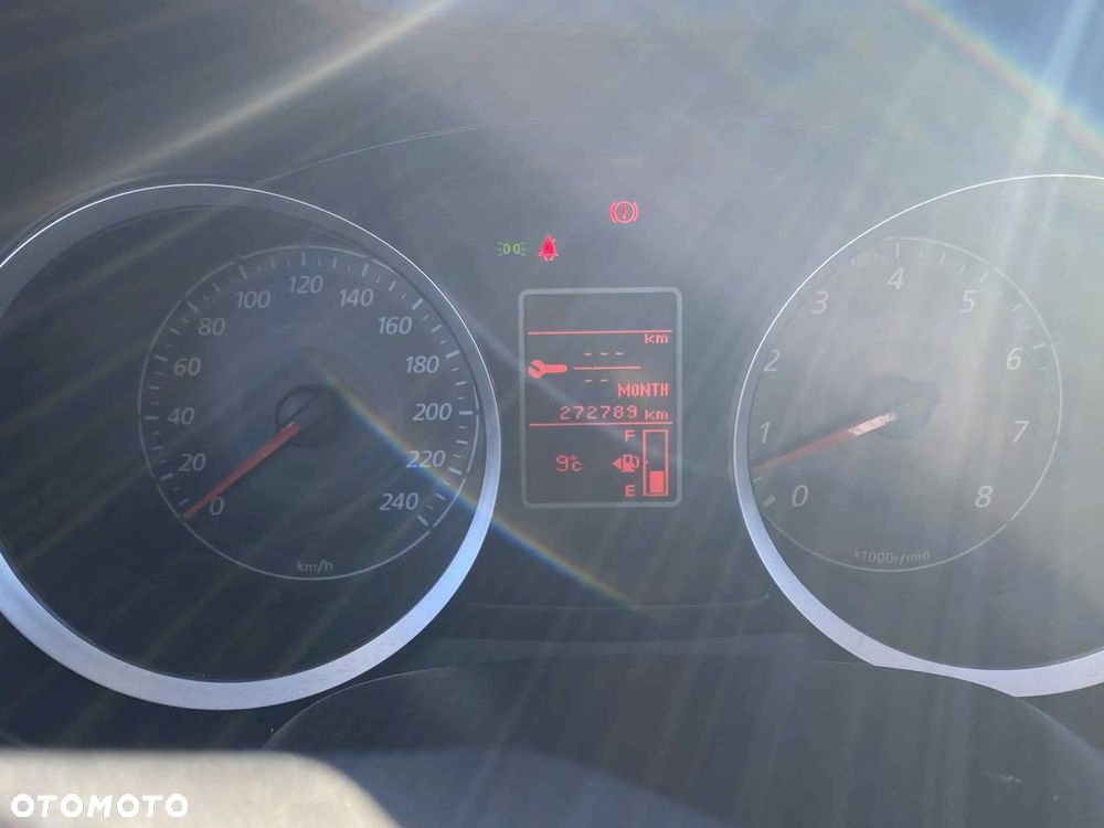 Mitsubishi Lancer - 6