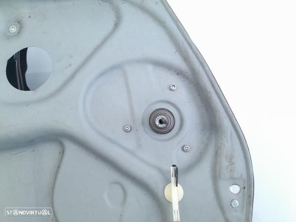 Elevador Tras Esq  Mercedes-Benz A-Class (W169) - 3