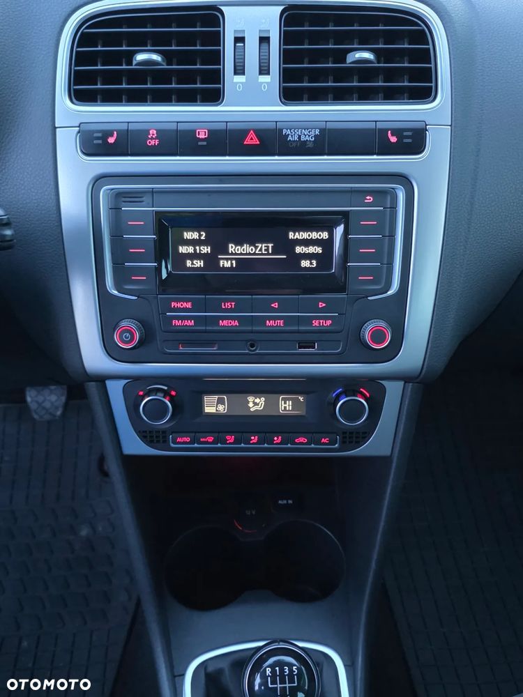 Volkswagen Polo 1.2 TSI Life - 23