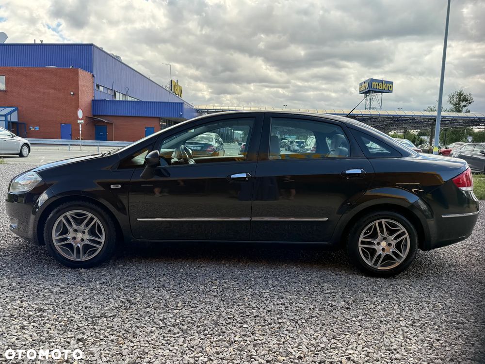 Fiat Linea - 12