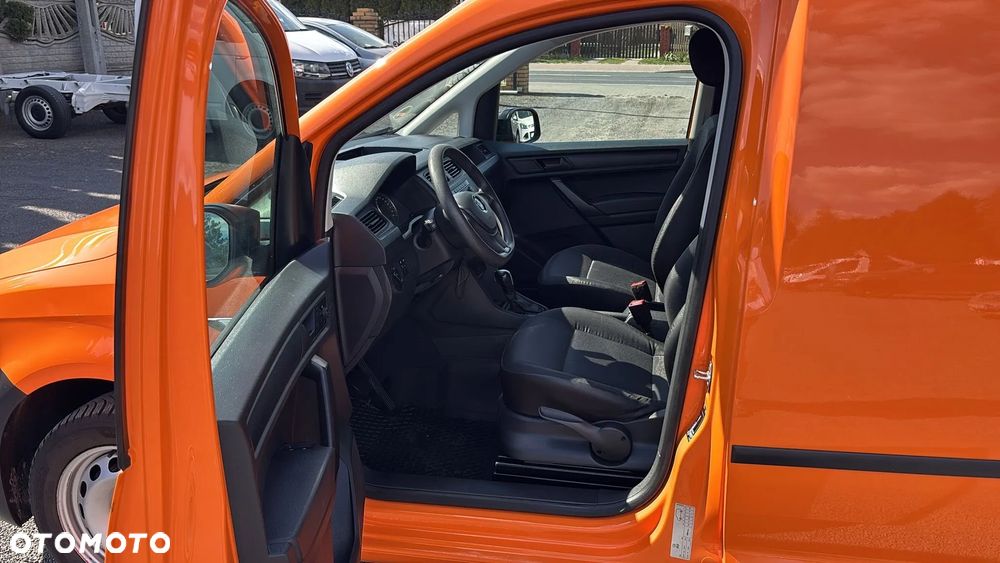 Volkswagen Caddy - 15