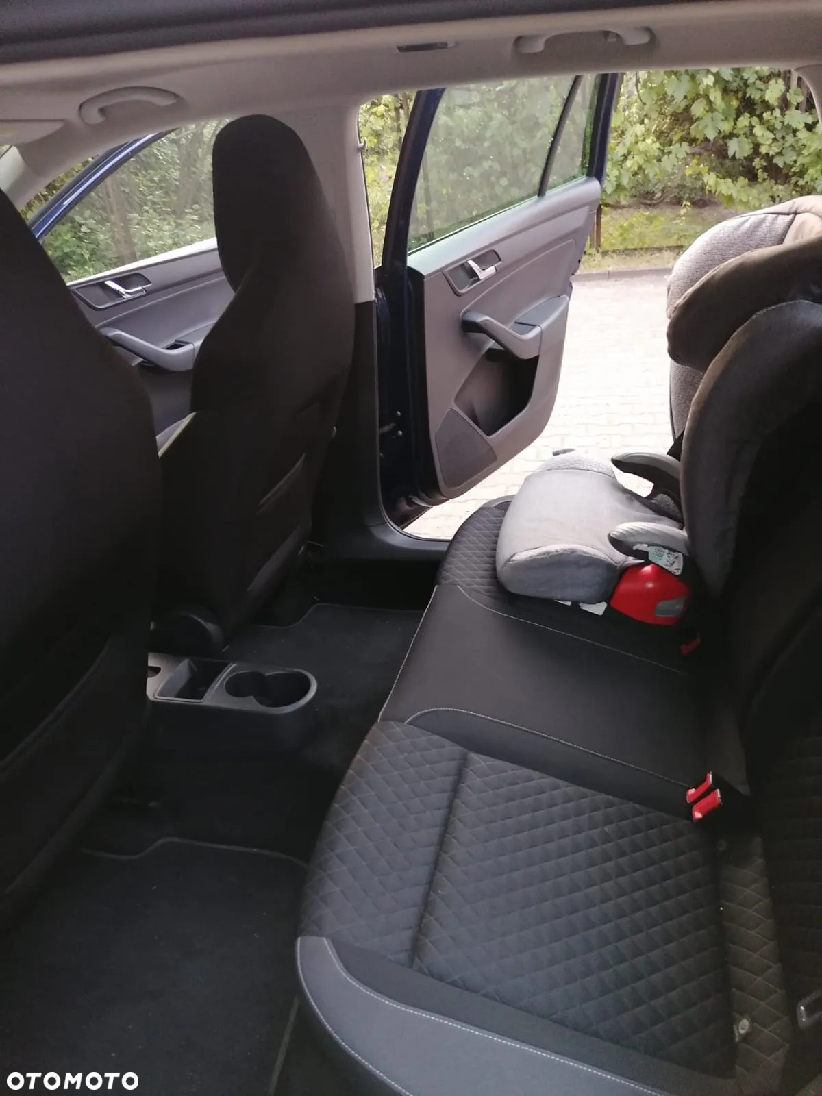 Skoda RAPID Spb 1.6 TDI DPF Elegance Max - 23