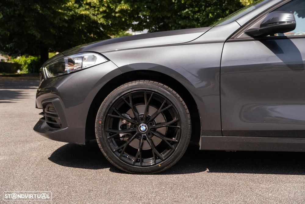 BMW 116 d Line Luxury - 32
