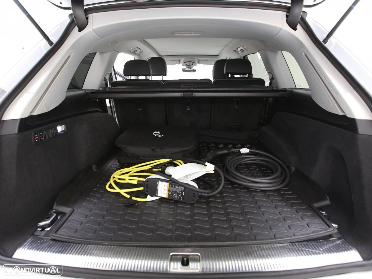 Audi Q7 55 TFSIe quattro Tiptronic - 14