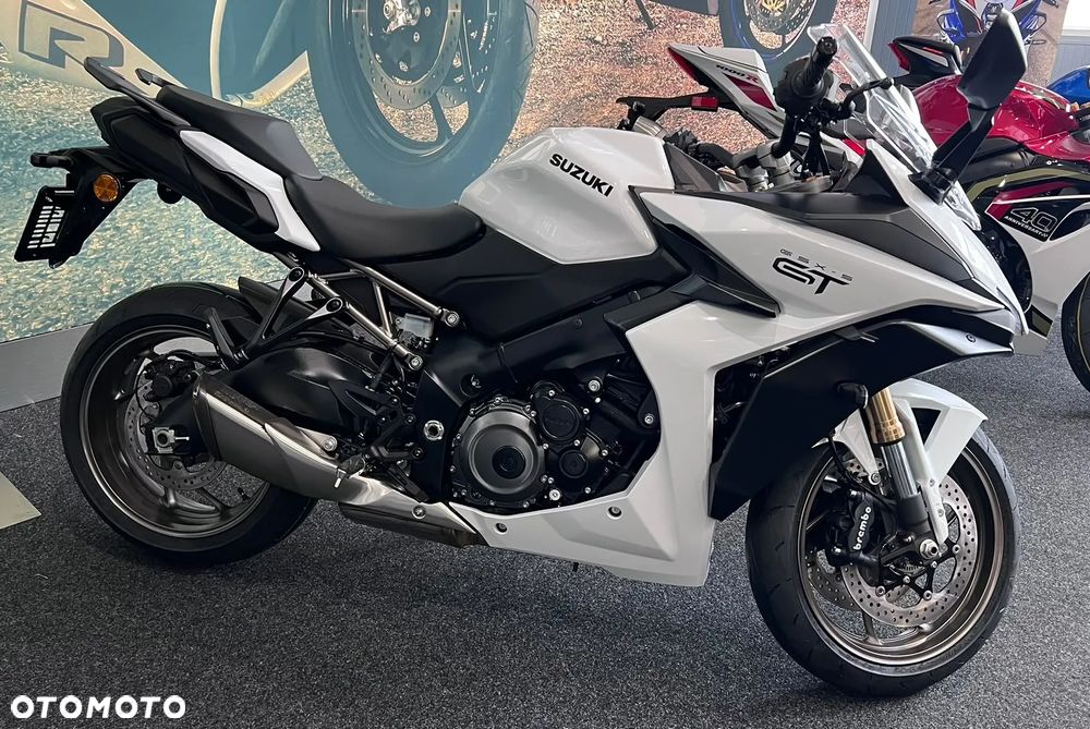 Suzuki GSX 1000 - 14