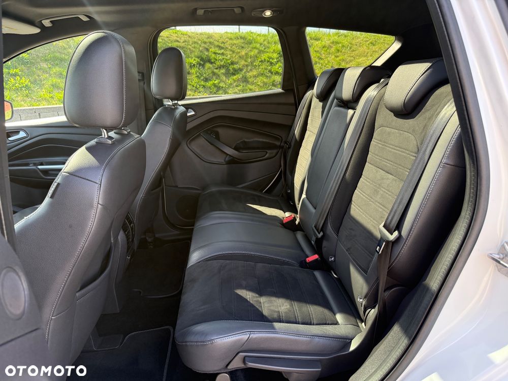 Ford Kuga 2.0 TDCi AWD ST-Line Black - 11