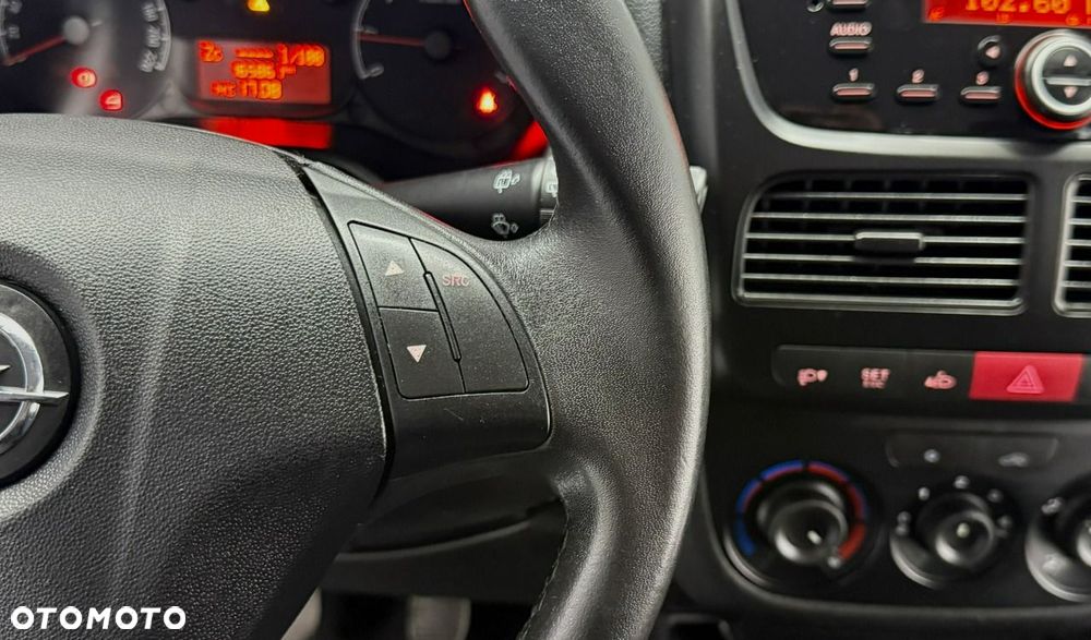 Opel Combo Tour L1H1 - 30