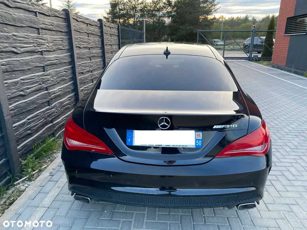 Mercedes-Benz CLA 220 CDI 7G-DCT AMG Line - 22
