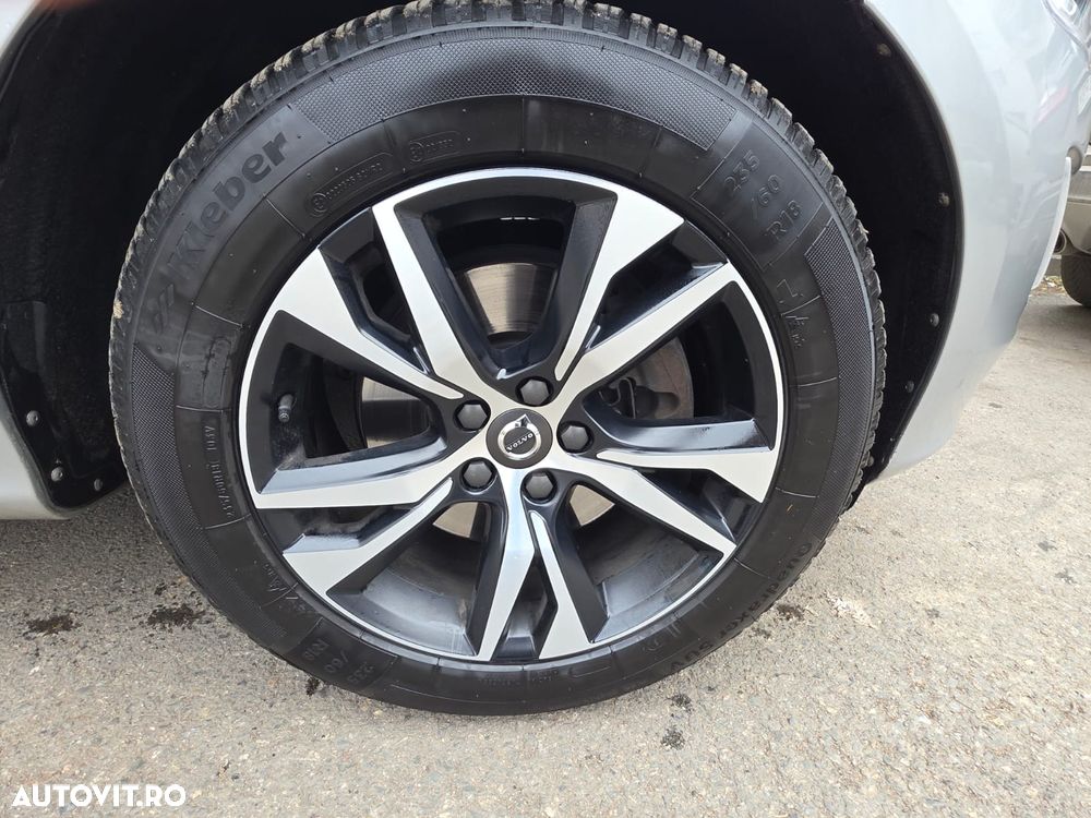 Volvo XC 60 D5AWD Summum - 11